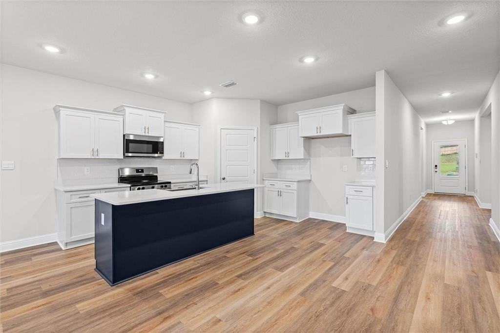 7307 Hawkins Mnr - Photo 4 of 14