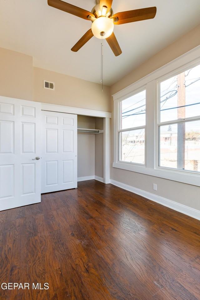 521 W Missouri Ave #12 - Photo 6 of 13