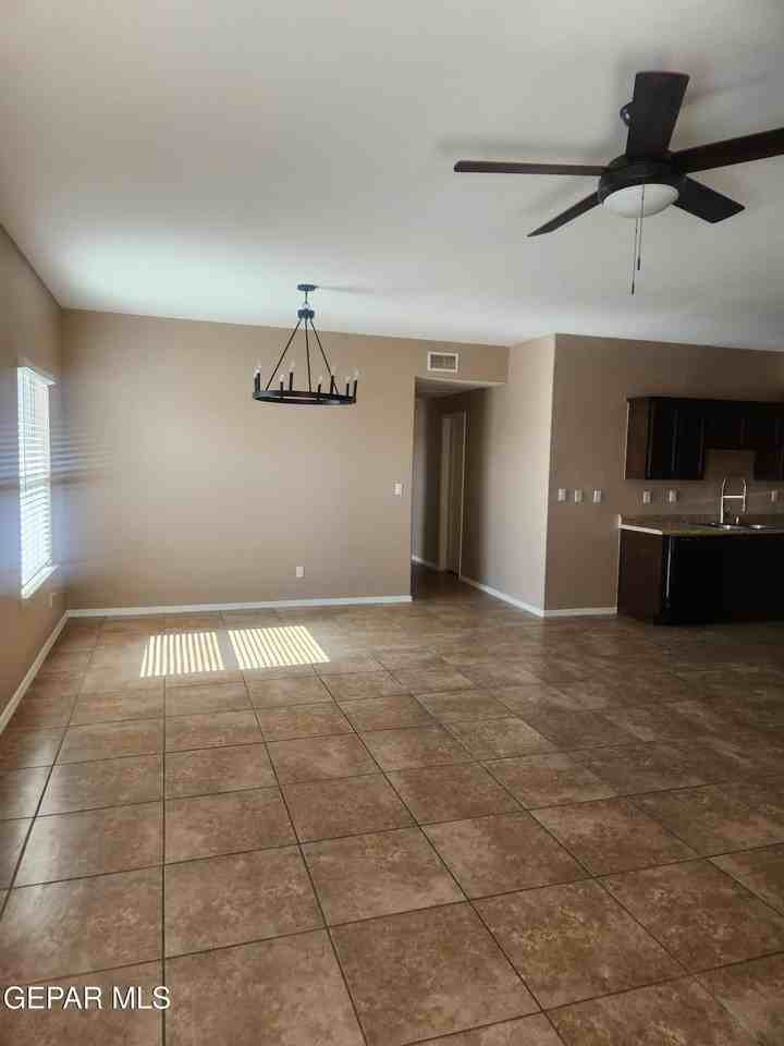 14312 Pancho Gonzalez Ct #A - Photo 4 of 21