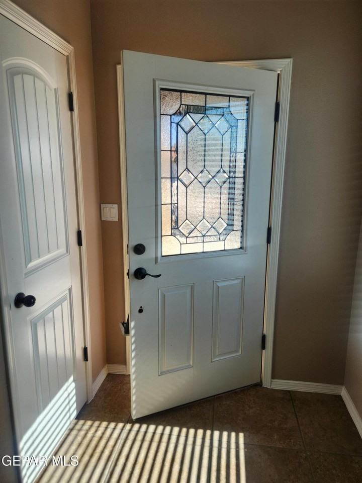 14312 Pancho Gonzalez Ct #A - Photo 6 of 21