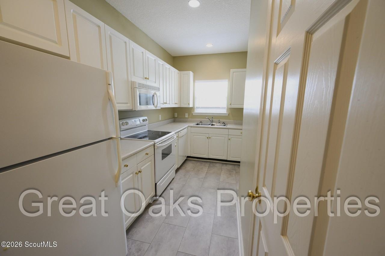 456 Moss Creek Ln - Photo 6 of 9