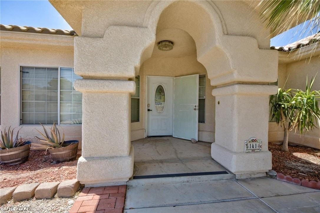 5141 Eldora Ave - Photo 4 of 35