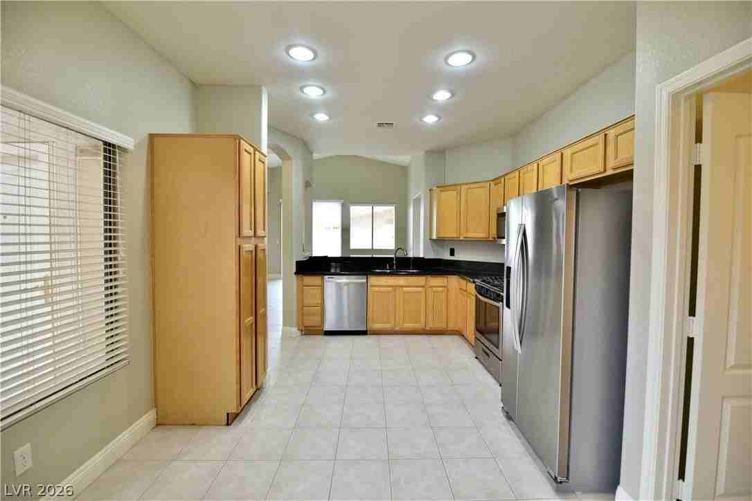 6157 Copper Crest Dr - Photo 5 of 50
