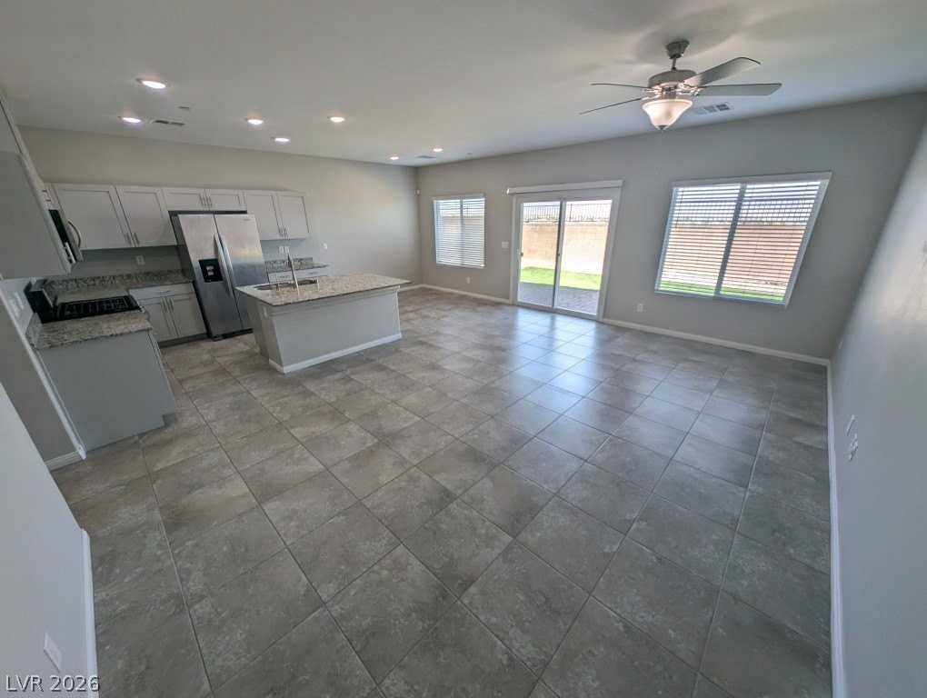 5224 Sunstone Mesa Dr - Photo 3 of 35