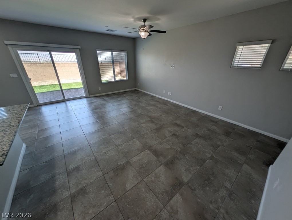 5224 Sunstone Mesa Dr - Photo 7 of 35