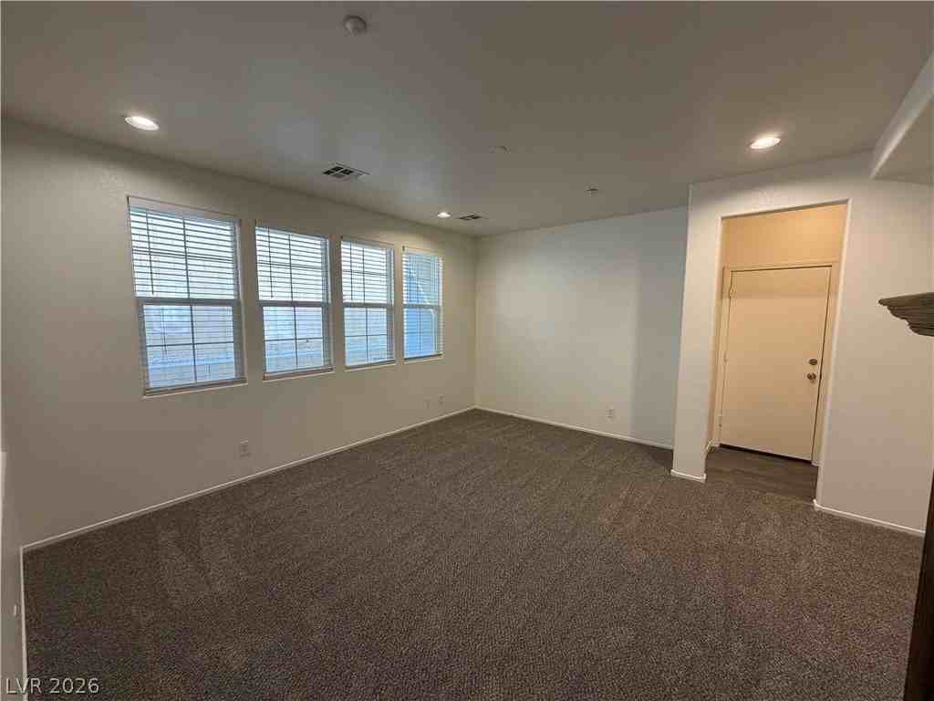 9033 Attractive Ct - Photo 7 of 29