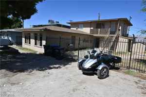 featured image of 378 N 13th St #378