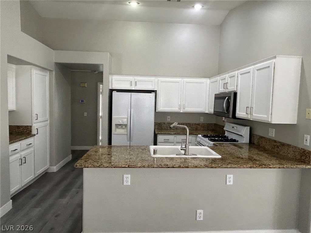 9411 Morehouse Pl - Photo 4 of 14