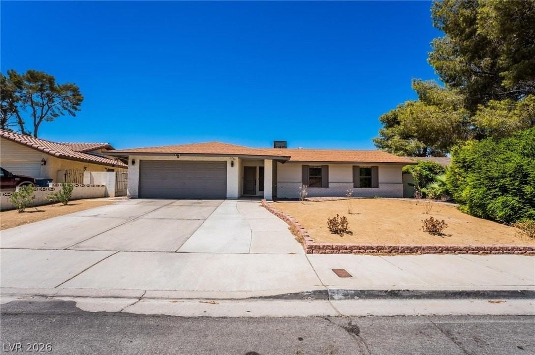 2206 Heavenly View Dr - Photo 6 of 20
