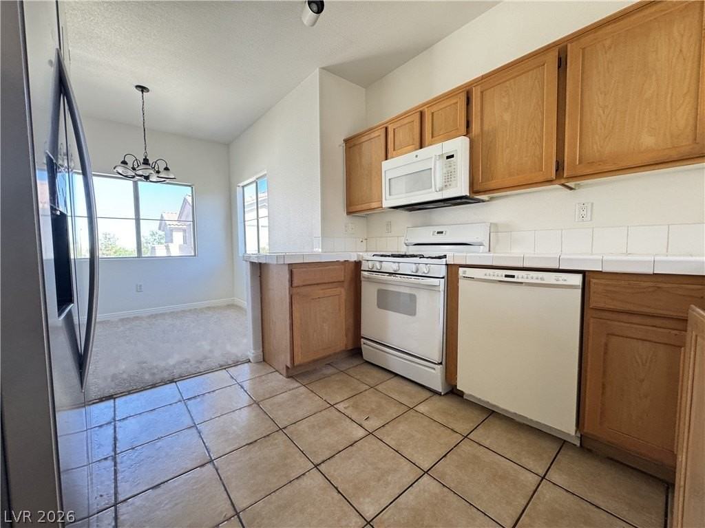 2120 Calville St #202 - Photo 5 of 30