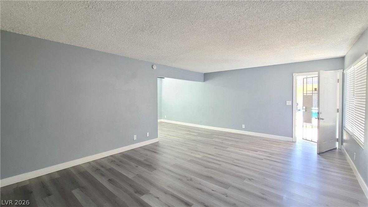 3240 N Michael Way #3 - Photo 4 of 21