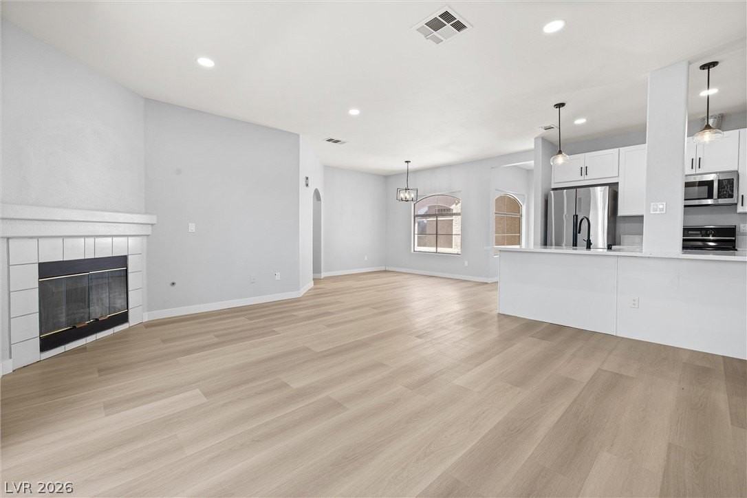 6821 Santa Isabel Ave #201 - Photo 4 of 19