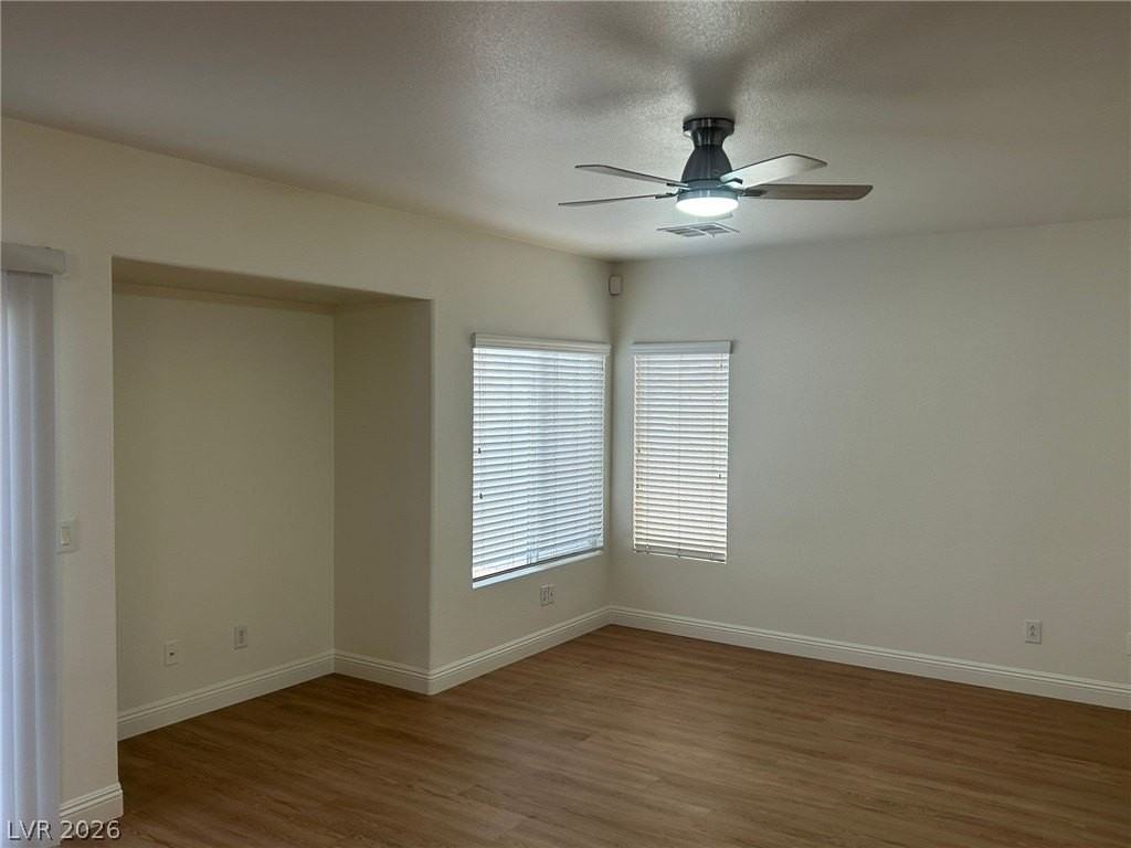 10590 Medicine Bow St - Photo 3 of 10