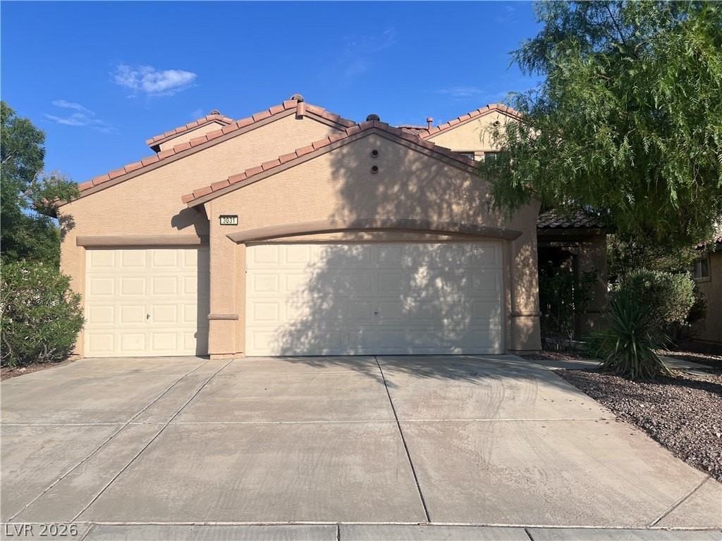 3031 Scenic Valley Way - Photo 3 of 28