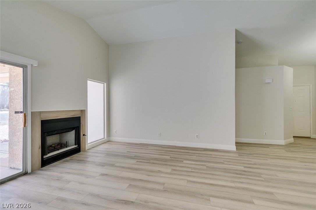 8664 Buttercreek Way - Photo 7 of 40