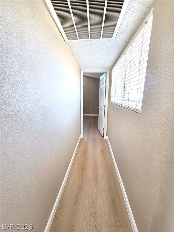 2882 Sandyfalls Way - Photo 7 of 18