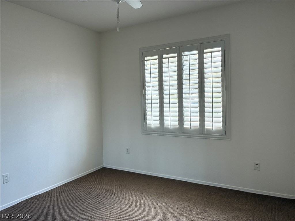 2581 Leighton Ave - Photo 3 of 16