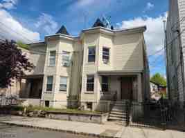 featured image of 54 Smith St #A
