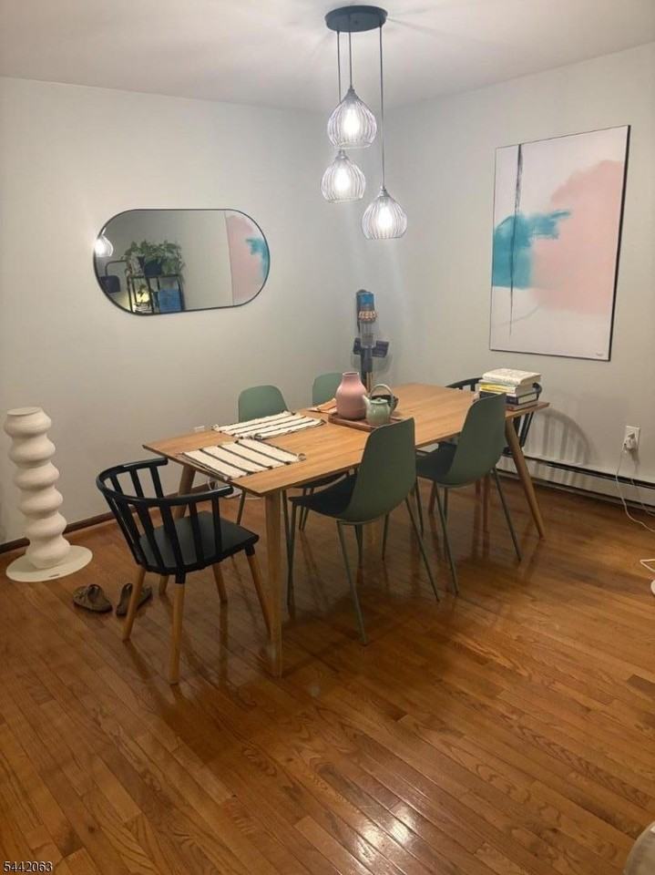 295 Claremont Ave #6 - Photo 4 of 10