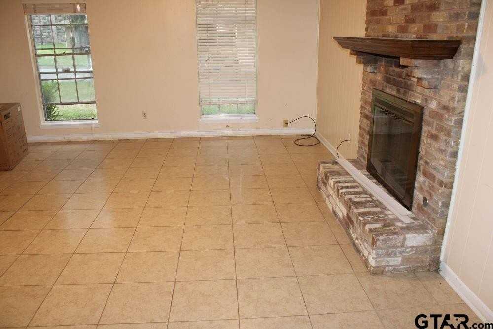 1220 Brookshire Dr - Photo 7 of 16