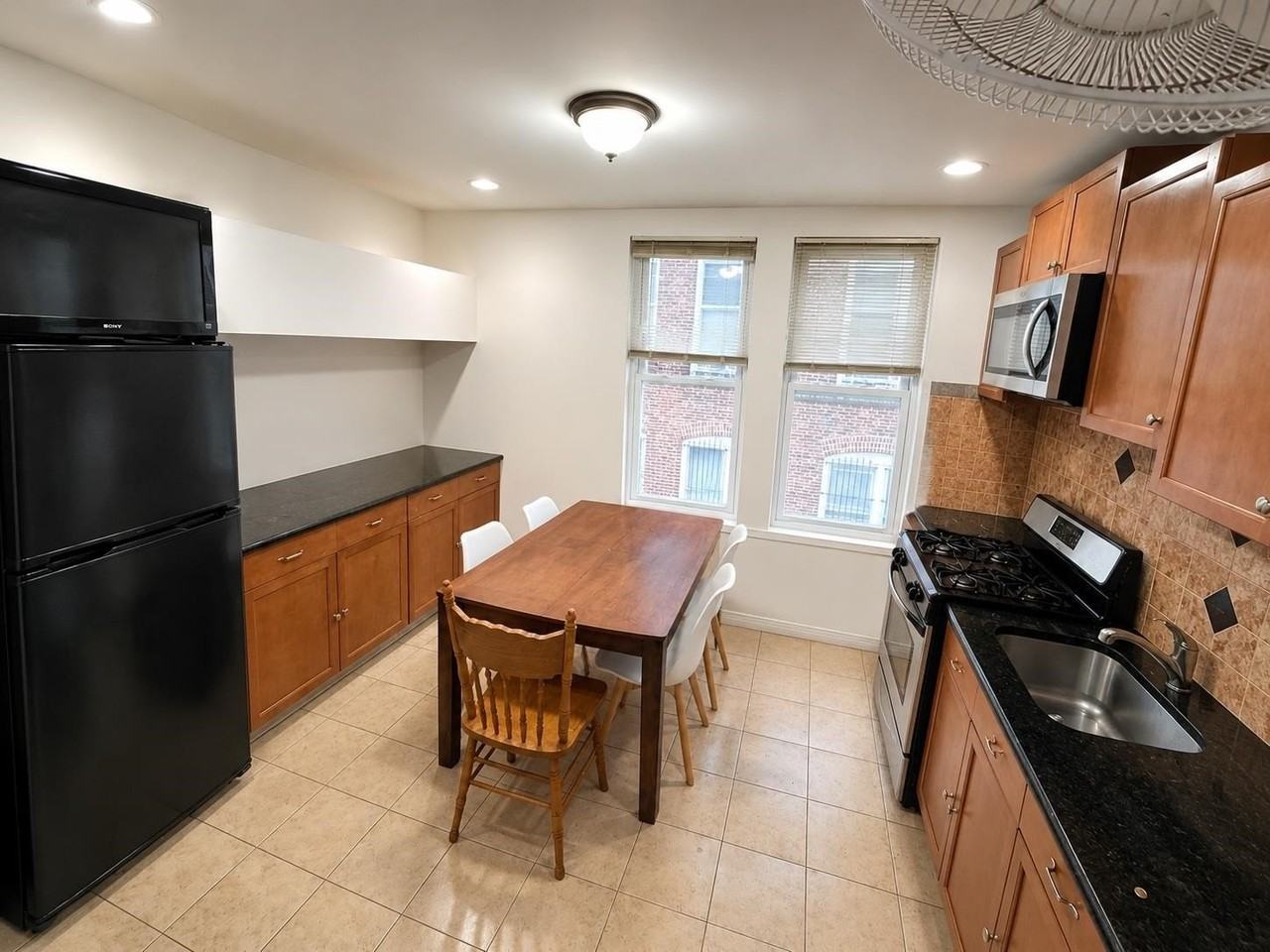 2305 Kerrigan Ave #2 - Photo 3 of 16