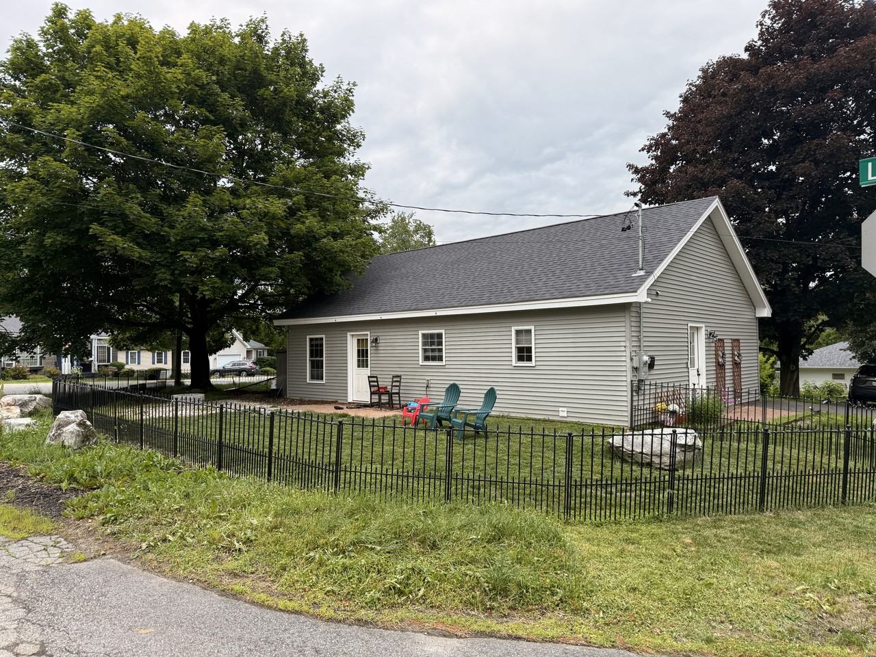 19 Clearwater Ave #1 - Photo 4 of 25