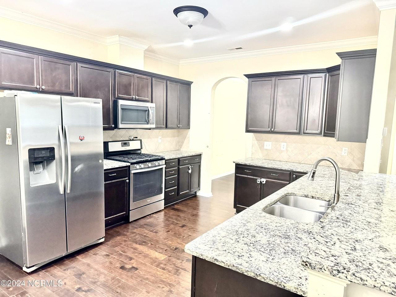 3600 S Bend Rd - Photo 4 of 22