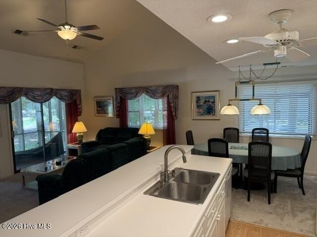 212 Kings Trl #D - Photo 3 of 16