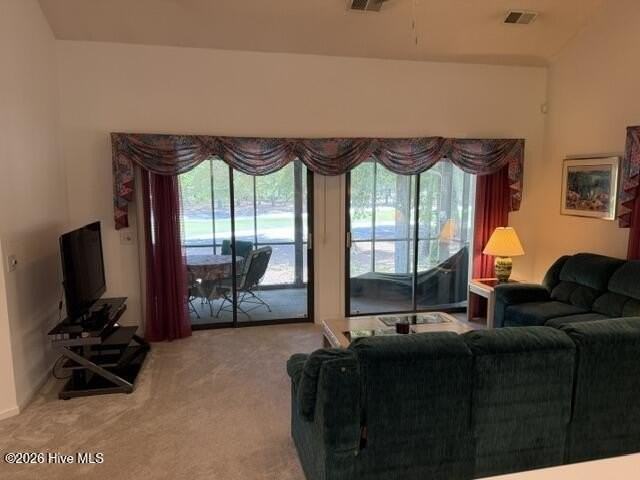 212 Kings Trl #D - Photo 6 of 16