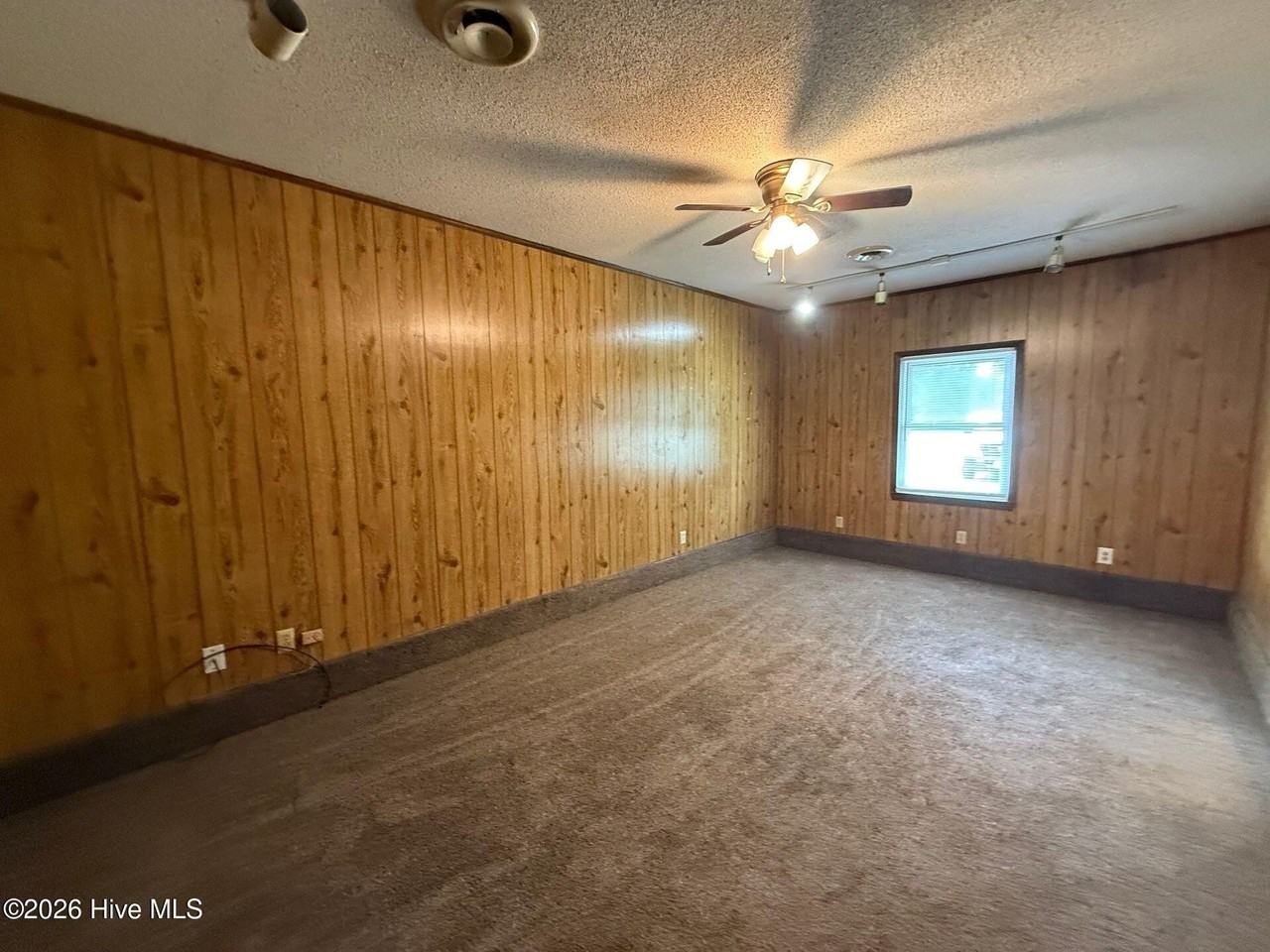 804 Brynn Marr Rd - Photo 5 of 12