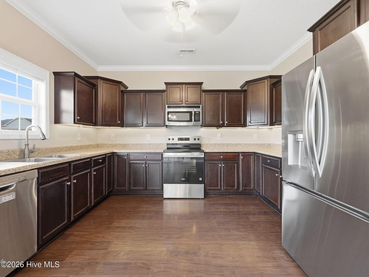 320 Merin Height Rd - Photo 6 of 25