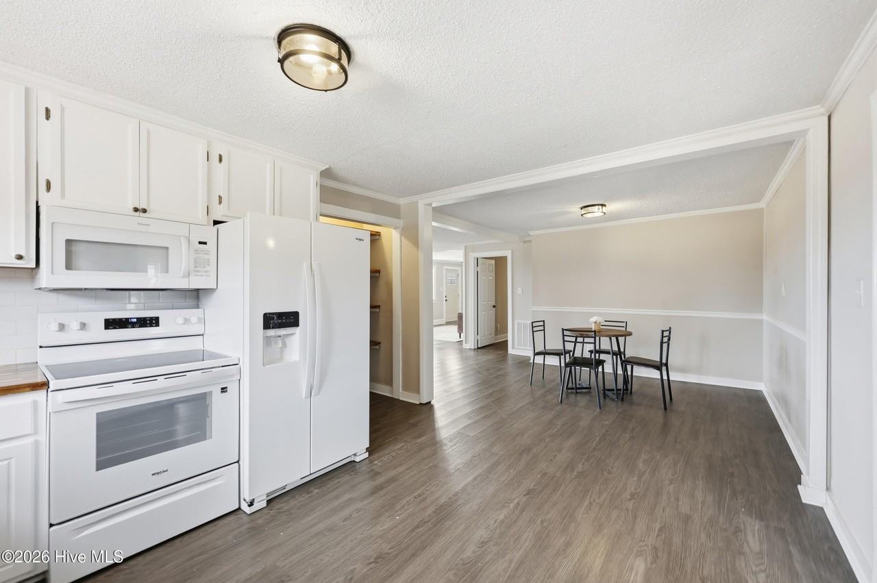 449 Sandy Ridge Rd - Photo 6 of 22