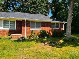 569 Whitehead Rd - Photo 1 of 1