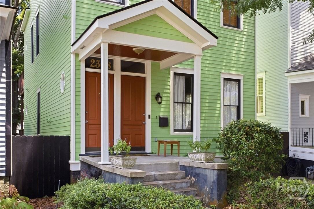 2308 Barnard St - Photo 4 of 26