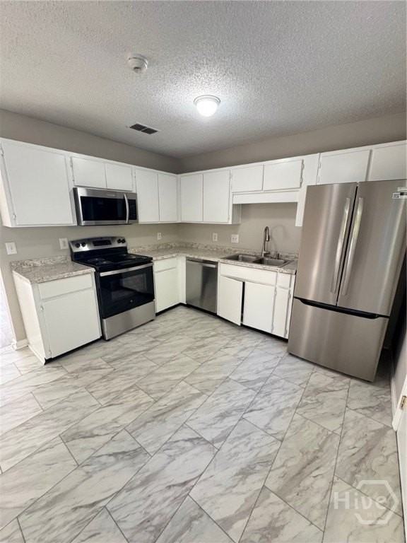 1381 Coalition Cir - Photo 6 of 16