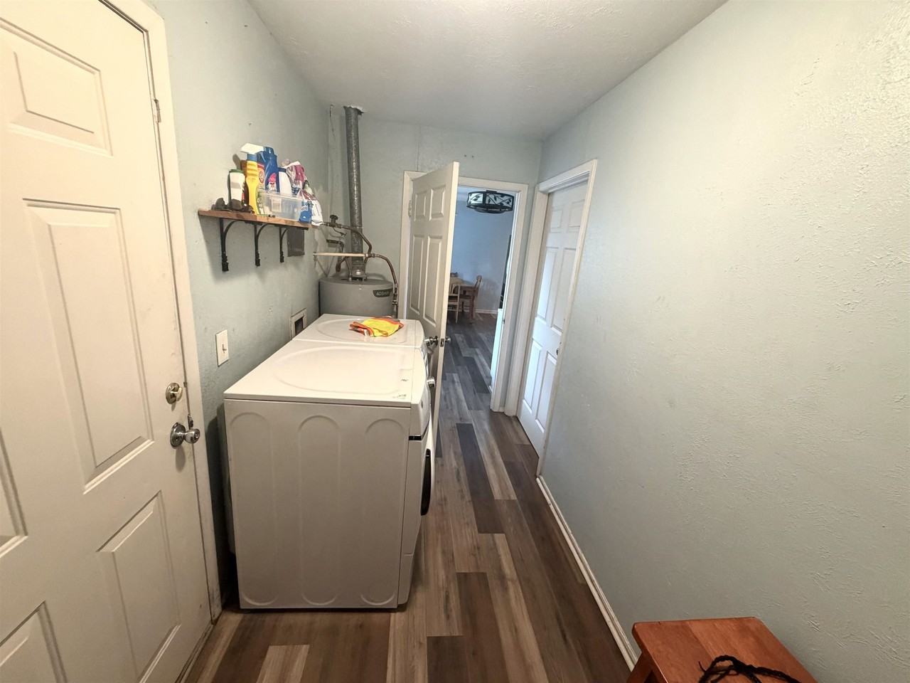 1519 Northwood Dr - Photo 5 of 11