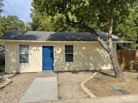 201 S Rhomberg St - Photo 1 of 1