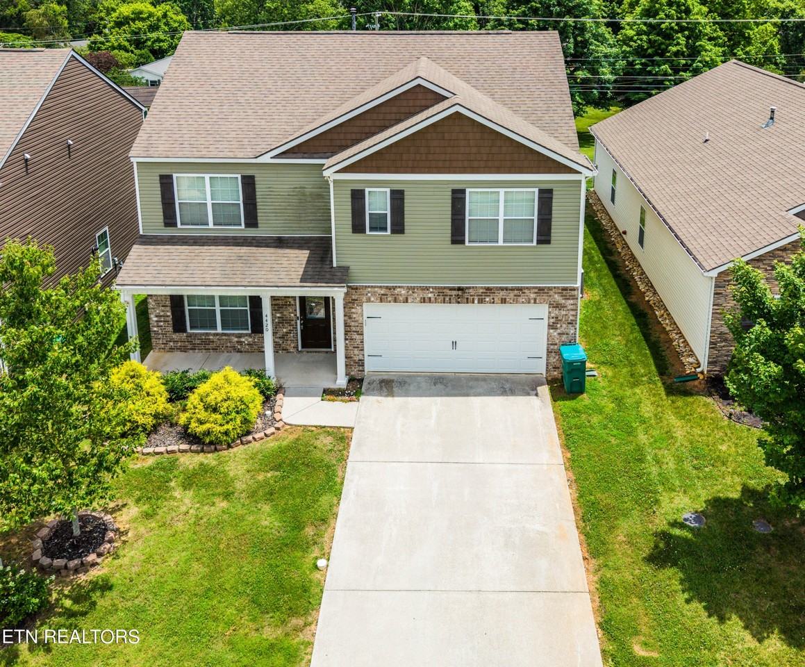 4420 Blackberry Trellis Ln - Photo 3 of 40