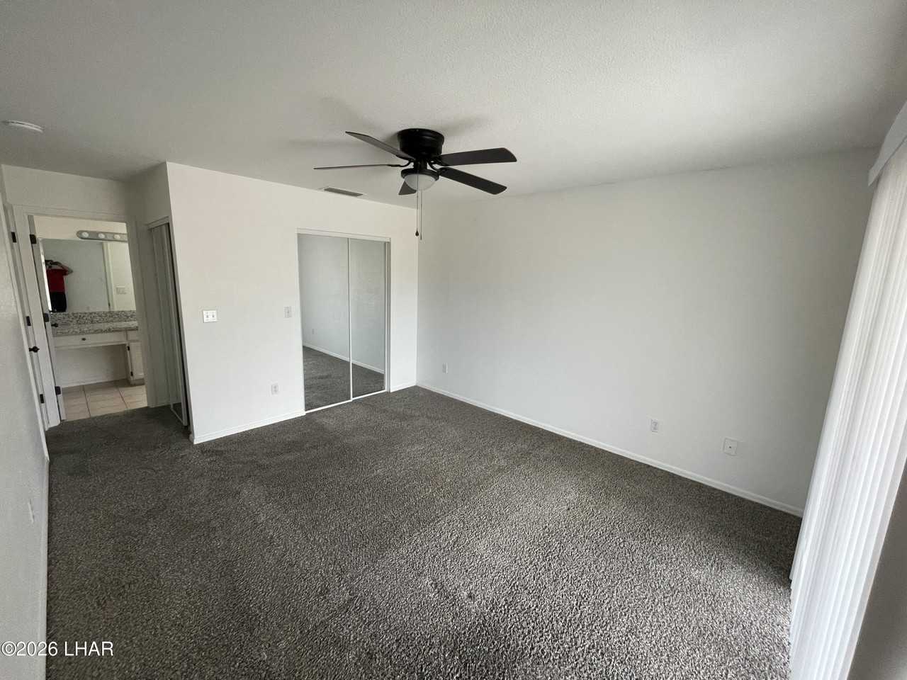 3724 Cholla Dr - Photo 7 of 17