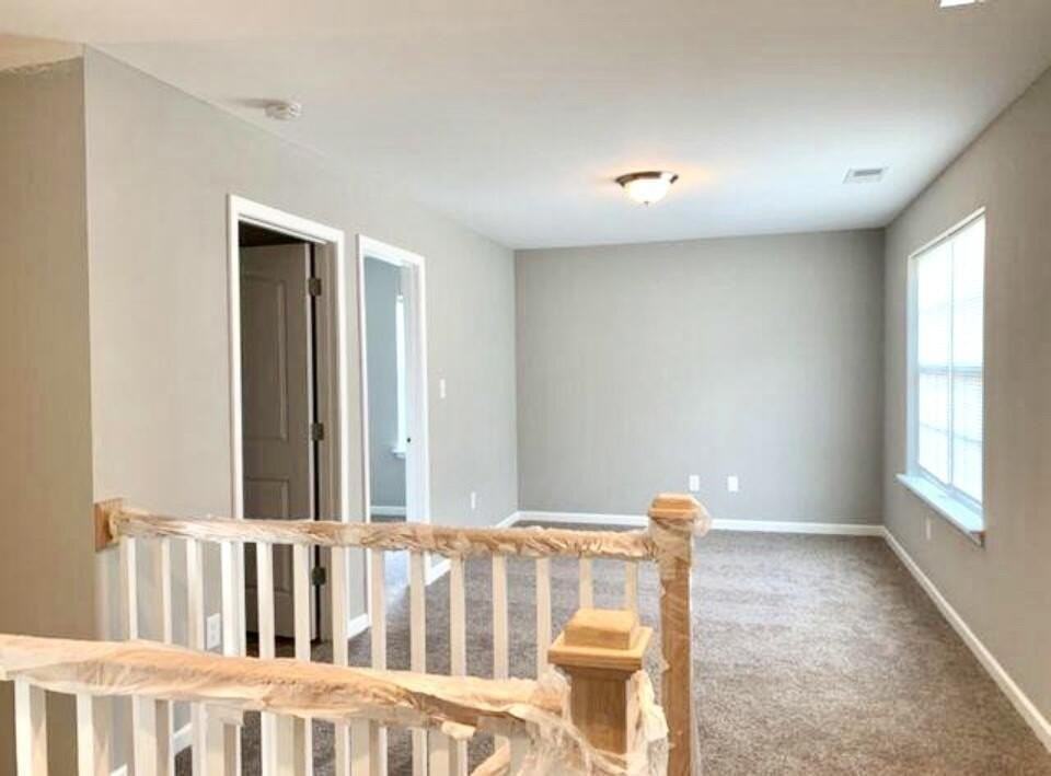 8188 Driftwood Loop - Photo 6 of 8