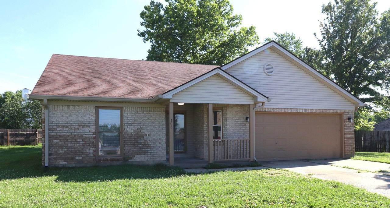208 Mariwood Ct - Photo 2 of 18