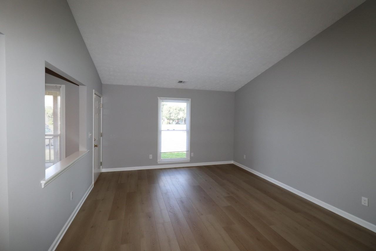 208 Mariwood Ct - Photo 4 of 18