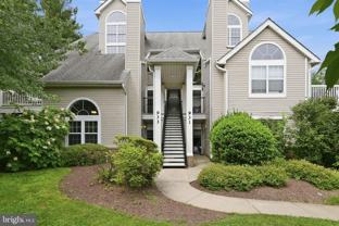 933 Hillside Lake Ter - Photo 1 of 1