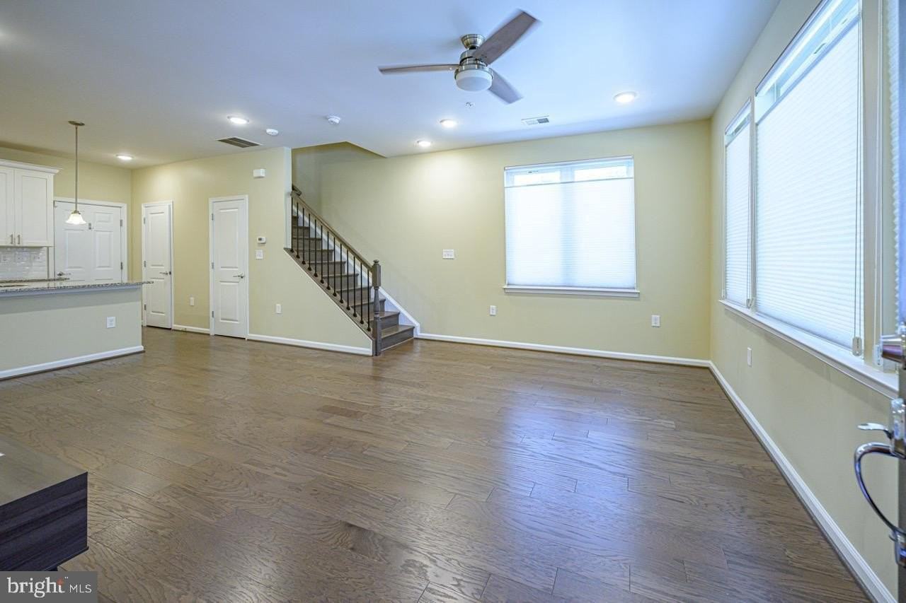5130 Cambria Way - Photo 3 of 28