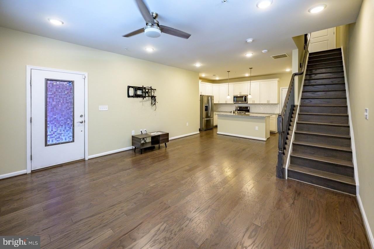 5130 Cambria Way - Photo 4 of 28