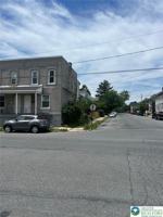 featured image of 431 Maple St