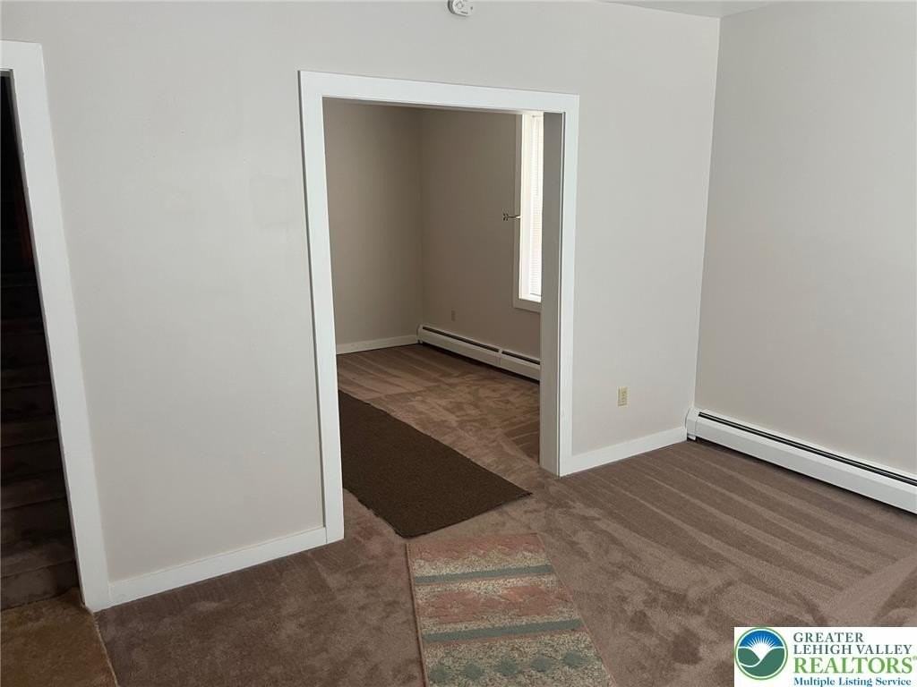 431 Maple St - Photo 6 of 11