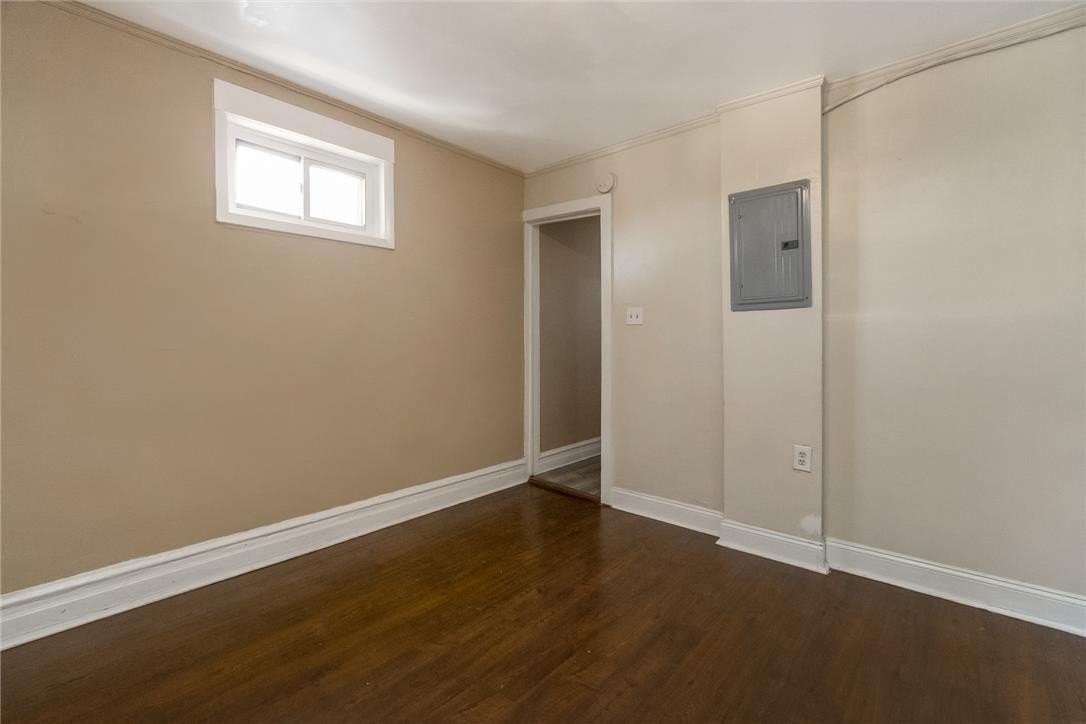 421 N 6th St #2 - Photo 6 of 22