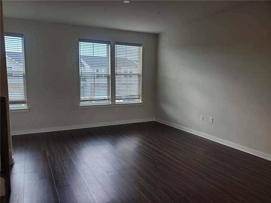 7640 Clayton Ave - Photo 6 of 15