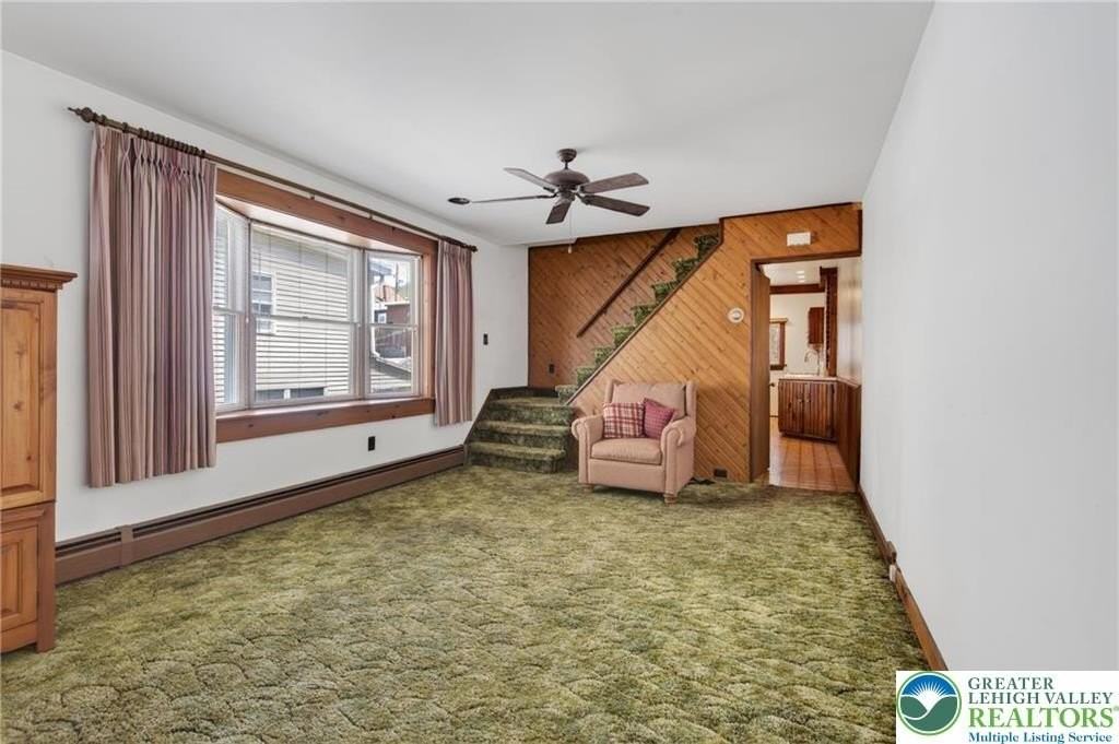 216 W Bertsch St - Photo 3 of 24
